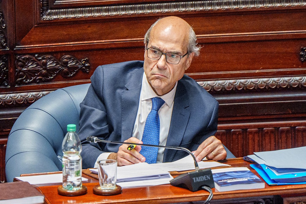 “Que el ministro no diga que hubo entendimiento con la oposición porque no hubo” — DelSol | Del Sol 99.5 en el Mundial Rusia 2018