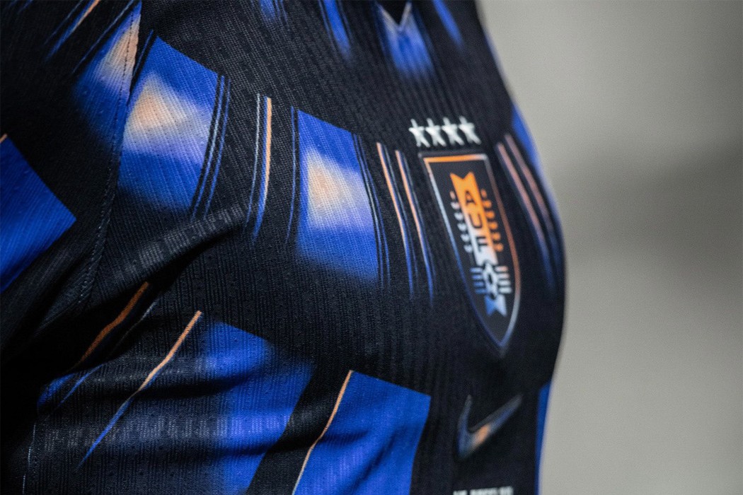 ¿Es negra o azul? — DelSol | Del Sol 99.5 en el la Copa América 2019