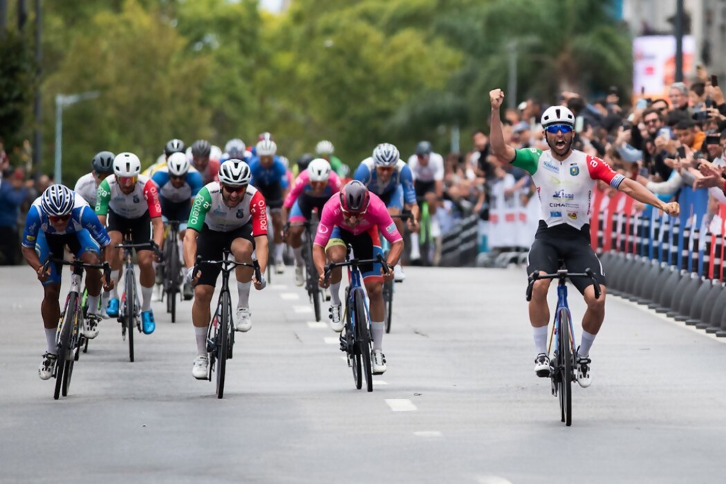 Darwin comentó el VAR del penal contra Nacional, habló del estado de Ruglio y relató la llegada de la Vuelta Ciclist — DelSol | Del Sol 99.5 en el Mundial Rusia 2018