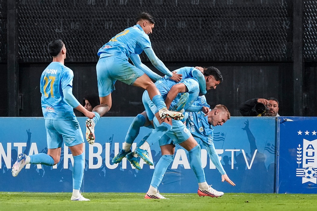 ❝Triunfo merecido de Torque que agranda la herida de Peñarol❞ — DelSol | Del Sol 99.5 en el Mundial Rusia 2018