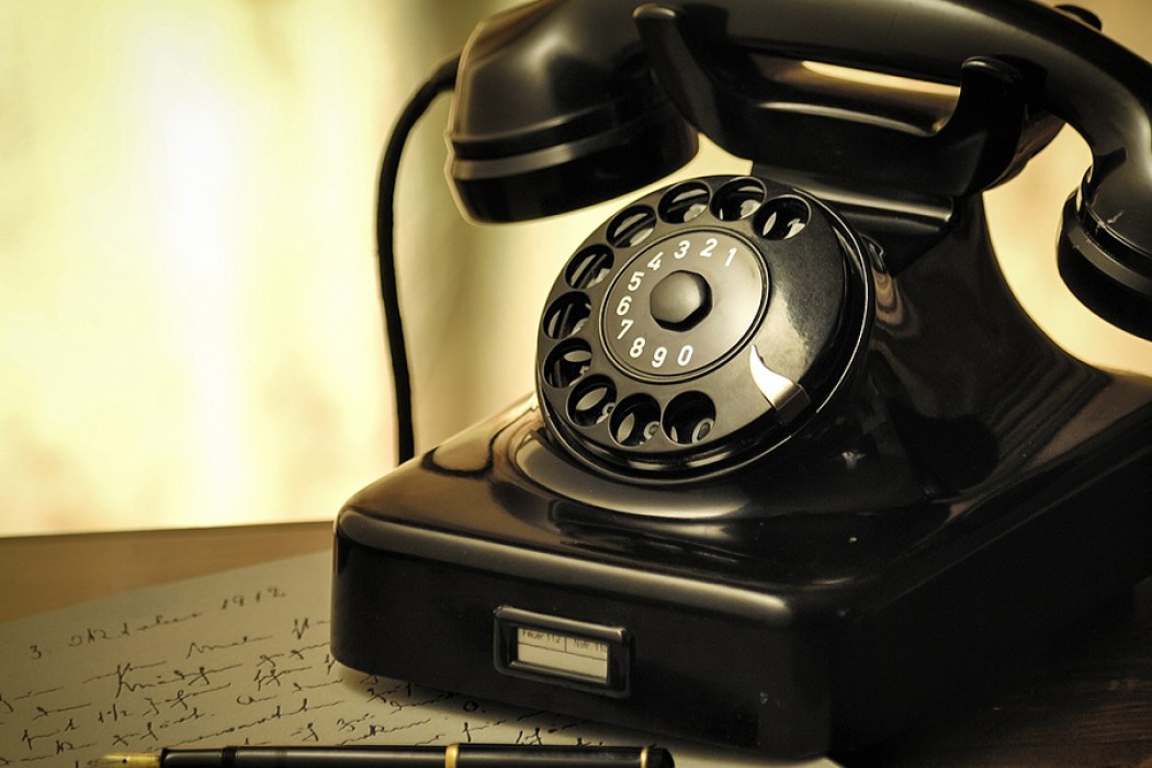 Darwin hizo como 10 noticias en un minuto con un teléfono de disco — DelSol | Del Sol 99.5 en el la Copa América 2019