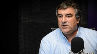 Botana: prometer 100.000 puestos de trabajo “es jugar con la gente” - Entrevista central - DelSol 99.5 FM