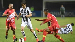 “Wanderers fue superior a su rival en los dos partidos y logró una merecida clasificación” - Comentarios - DelSol 99.5 FM