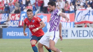 El anali detallado de las defensas en el empate entre Fénix y Nacional - Darwin - Columna Deportiva - DelSol 99.5 FM