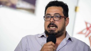 Sánchez reconoce vínculo de Placeres con Envidrio aunque le resta importancia - Entrevistas - DelSol 99.5 FM