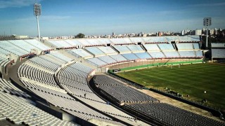 ¿Cuánto pagarían en el remate por los arcos del Estadio Centenario? - Sobremesa - DelSol 99.5 FM