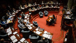 Senado no aprobó venia para el retiro de los integrantes del Tribunal de Honor - Titulares y suplentes - DelSol 99.5 FM