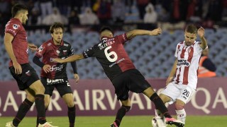 “La serie quedó abierta y para River no es imposible pensar en la clasificación” - Comentarios - DelSol 99.5 FM