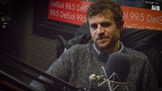 La vida de Luciano Supervielle y el “click en la música” tras un período de frustración - Charlemos de vos - DelSol 99.5 FM