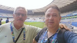 El Profe Piñeyrúa habla de la estadía celeste en Brasil - Audios - DelSol 99.5 FM