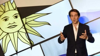 Sartori: la enorme carpa vacía y la gran rueda de prensa de la madre - Informes - DelSol 99.5 FM