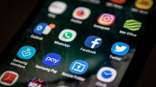 Cómo controlar los usos nocivos de las redes y el tour de la sensibilidad de Cosse - NTN Concentrado - DelSol 99.5 FM