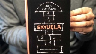 Rayuela: la contracolumna - El guardian de los libros - DelSol 99.5 FM