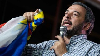 El discurso de Villar de oligarquía y pueblo “es una caricatura” - Entrevistas - DelSol 99.5 FM