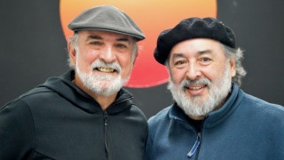 Larbanois Carrero, 42 años con “la misión de cantar en cada pueblo” - Entrevistas - DelSol 99.5 FM