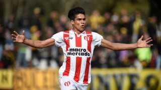 “En un partido muy disputado, River aprovechó un error de Peñarol y se quedó con un gran triunfo” - Comentarios - DelSol 99.5 FM