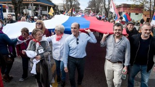 Daniel Martínez entre la oposición sin sensibilidad y el baile incómodo - Informes - DelSol 99.5 FM