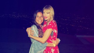 La fan que conoció a Taylor Swift - Audios - DelSol 99.5 FM