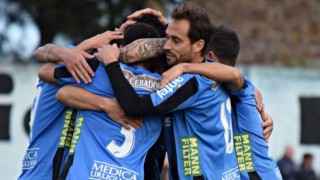 “Con momentos de buen fútbol, Liverpool venció a Plaza Colonia y se metió en la definición del Intermedio” - Comentarios - DelSol 99.5 FM