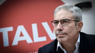 Los pases en comisión de Robert Silva según Darwin y la foto del hombre que cae en el 11S - NTN Concentrado - DelSol 99.5 FM