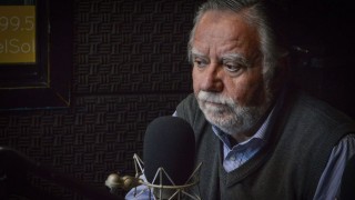 Bayardi: “No tengo duda que se comunicó mal” la destitución de Menéndez - Entrevista central - DelSol 99.5 FM