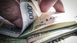 ¿Estarían con alguien solo por dinero? - Sobremesa - DelSol 99.5 FM