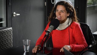 Maia Castro junto a los galanes - Audios - DelSol 99.5 FM