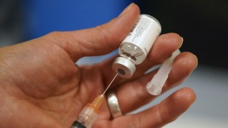Vacunas de gripe, HPV y covid: qué sabemos sobre su efectividad y para quiénes se recomiendan - Entrevistas - DelSol 99.5 FM