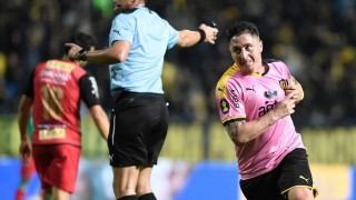 Cómo Peñarol se ocultó de rosado y el arranque de la NBA - Darwin - Columna Deportiva - DelSol 99.5 FM