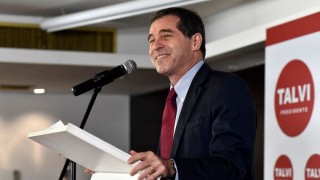 El comando de Talvi entre un festejo medido y “se nos quemaron algunos papeles” - Informes - DelSol 99.5 FM