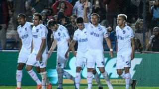 “Victoria trabajosa de Nacional, en una mala noche futbolística, en la que tuvo amplio dominio del rival” - Comentarios - DelSol 99.5 FM