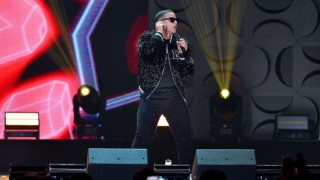 Latin Grammy nuevos para dos viejos chotos - Musica nueva para dos viejos chotos - DelSol 99.5 FM