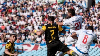 “Los jugadores tuvieron flojos rendimientos individuales que hicieron que el partido fuera malo” - Comentarios - DelSol 99.5 FM