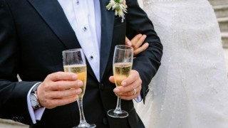 ¿Cuánto es lo mínimo que se pone en un colectivo para un casamiento? - Sobremesa - DelSol 99.5 FM