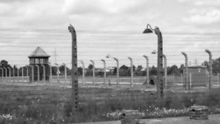 Turismo de guerra - La Charla - DelSol 99.5 FM