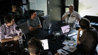 Twittarquía: Twitter en Uruguay como laboratorio de la interacción política en redes - Entrevistas - DelSol 99.5 FM