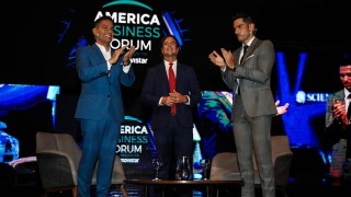 Lacalle en el Beto Carrero de los millonarios y debate Astori-Alfie - Columna de Darwin - DelSol 99.5 FM