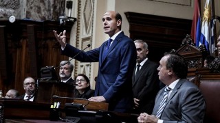 Modernizar legislación, participación ciudadana e “importar ideas” de otros parlamentos - Informes - DelSol 99.5 FM