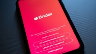 ¿Cuál sería tu descripción en Tinder? - Sobremesa - DelSol 99.5 FM