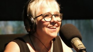 Laura Canoura escuchó las 40 - Playlist - DelSol 99.5 FM