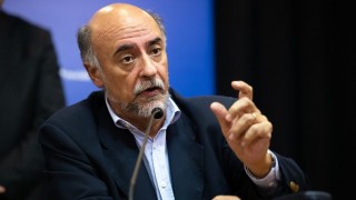 “No le encontramos la vuelta” a la situación de padres con hijos en casa - Entrevistas - DelSol 99.5 FM