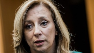 “Las mujeres que sufren violencia en sus casas tienen doble aislamiento” - Entrevistas - DelSol 99.5 FM