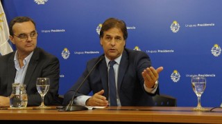 La medida de recorte de salarios es simpática para la mayoría de la población - Departamento de Periodismo de Opinión - DelSol 99.5 FM