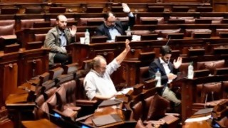 Fondo Coronavirus en el Senado: entre las “señales” y la “miseria política” - Informes - DelSol 99.5 FM