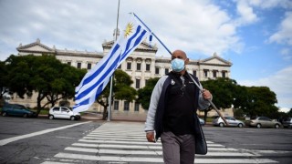 Entre un 1º de mayo atípico y la decisión de Lacalle Pou de enviar la LUC al Senado - La Semana en Cinco Minutos - DelSol 99.5 FM