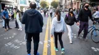 Di Cándido: de pedir toque de queda sanitario a Alfredito Covichegaray organizador del Covid-Parade - Columna de Darwin - DelSol 99.5 FM