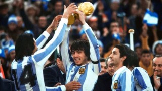 El presentimiento imposible - Pelotas en el tiempo - DelSol 99.5 FM