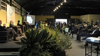 Darwin, las polémicas por La Granja en la Expo Prado y el diálogo de Lacalle Pou con Xi Jinping - Columna de Darwin - DelSol 99.5 FM
