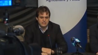 Chiesa no estaba de ningún lado del mostrador y el guión del ballet “Un tranvía llamado testeo” - Columna de Darwin - DelSol 99.5 FM