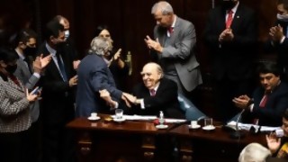 Aplausos para Sanguinetti y Mujica, dos ganadores de la vida - Columna de Darwin - DelSol 99.5 FM